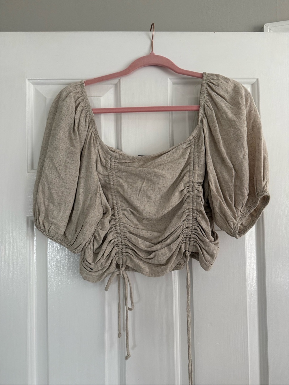 Women's Ruched Linen-Blend Puff Sleeve Crop Top - Beige